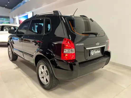 HYUNDAI-TUCSON-2.0 MPFI GLS TOP 16V 143CV 2WD FLEX 4P AUTOMÁTICO HYUNDAI-TUCSON-2015