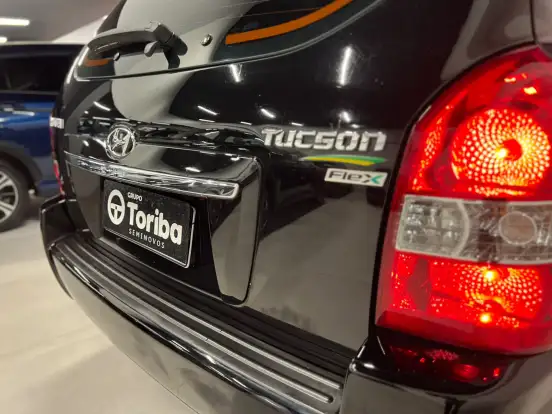 HYUNDAI-TUCSON-2.0 MPFI GLS TOP 16V 143CV 2WD FLEX 4P AUTOMÁTICO HYUNDAI-TUCSON-2015