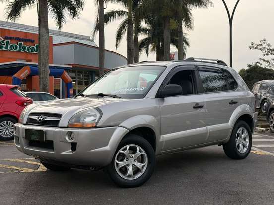 HYUNDAI-TUCSON-2009