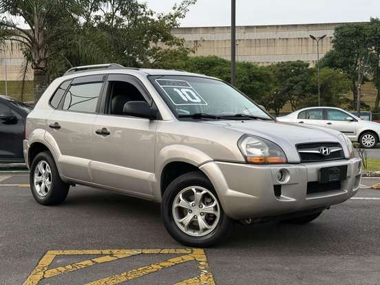 HYUNDAI-TUCSON-2009