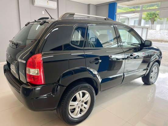 HYUNDAI-TUCSON-2.0 MPFI GL 16V 142CV 2WD GASOLINA 4P MANUAL HYUNDAI-TUCSON-2008