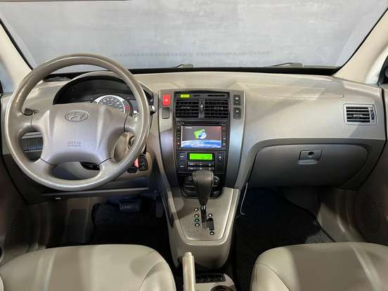 HYUNDAI-TUCSON-2.0 MPFI GLS 16V 143CV 2WD FLEX 4P AUTOMÁTICO HYUNDAI-TUCSON-2015