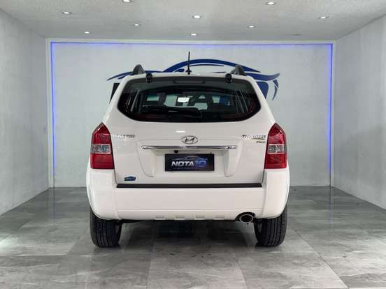 HYUNDAI-TUCSON-2014