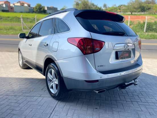 HYUNDAI-VERACRUZ-3.8 V6 GASOLINA 4WD AUTOMÁTICO HYUNDAI-VERACRUZ-2010