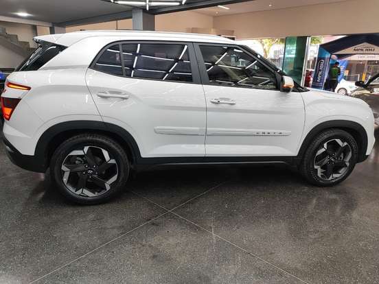 HYUNDAI-CRETA-2022