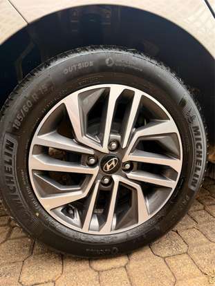 HYUNDAI-HB20-1.0 12V FLEX LIMITED PLUS MANUAL HYUNDAI-HB20-2024
