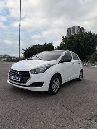 HYUNDAI-HB20-2017