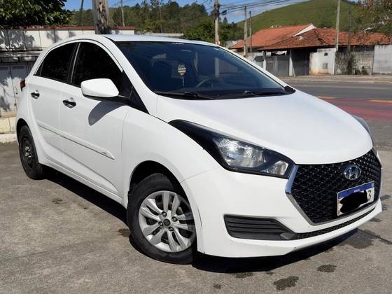 HYUNDAI HB20 1.0 UNIQUE 12V FLEX 4P MANUAL