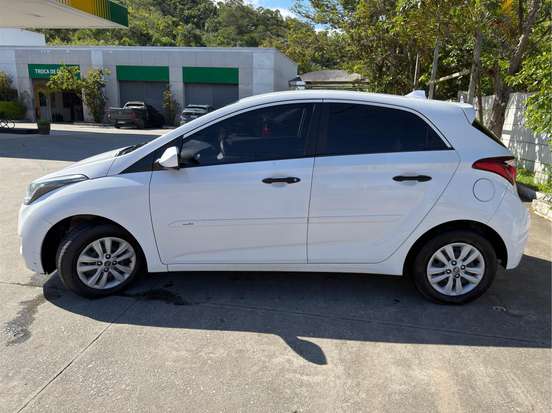 HYUNDAI-HB20-2019