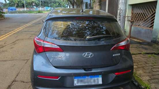 HYUNDAI-HB20-2015
