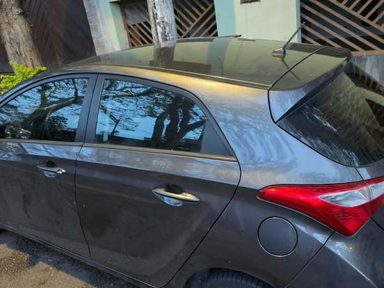 HYUNDAI-HB20-1.6 COMFORT PLUS 16V FLEX 4P AUTOMÁTICO HYUNDAI-HB20-2015