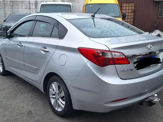 HYUNDAI-HB20S-1.6 PREMIUM 16V FLEX 4P AUTOMÁTICO HYUNDAI-HB20S-2014