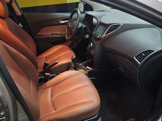 HYUNDAI-HB20X-1.6 16V STYLE FLEX 4P MANUAL HYUNDAI-HB20X-2018