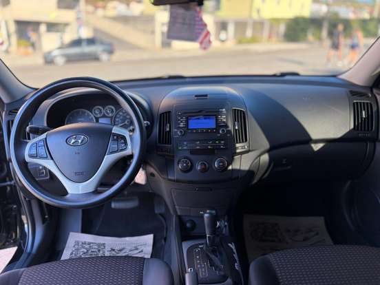 HYUNDAI-I30-2.0 MPI 16V GASOLINA 4P AUTOMÁTICO HYUNDAI-I30-2010
