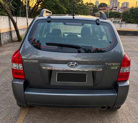 HYUNDAI-TUCSON-2.0 MPFI GLS 16V 143CV 2WD FLEX 4P AUTOMÁTICO HYUNDAI-TUCSON-2014