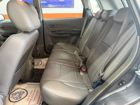 HYUNDAI-TUCSON-2014