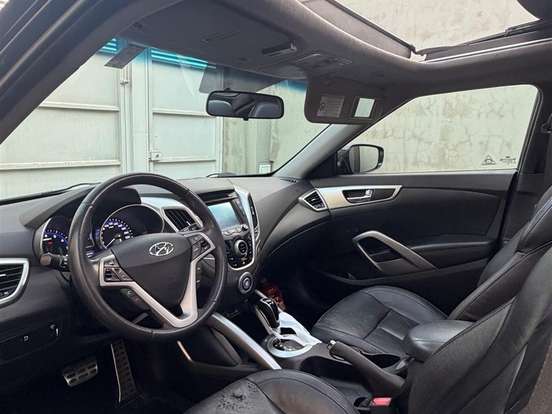HYUNDAI-VELOSTER-1.6 16V GASOLINA 3P AUTOMÁTICO HYUNDAI-VELOSTER-2012