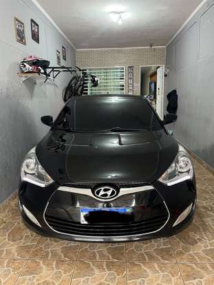 HYUNDAI-VELOSTER-2012