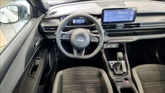 JEEP-AVENGER-2026