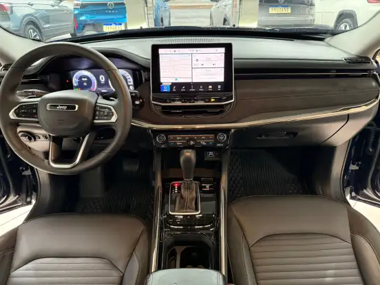JEEP-COMMANDER-2022
