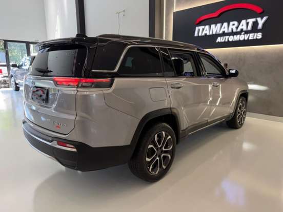 JEEP-COMMANDER-2022