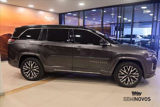 JEEP-COMMANDER-2025