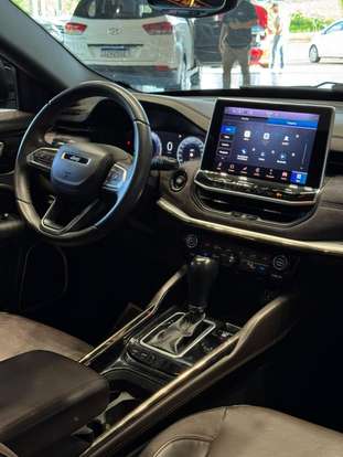 JEEP-COMMANDER-2022