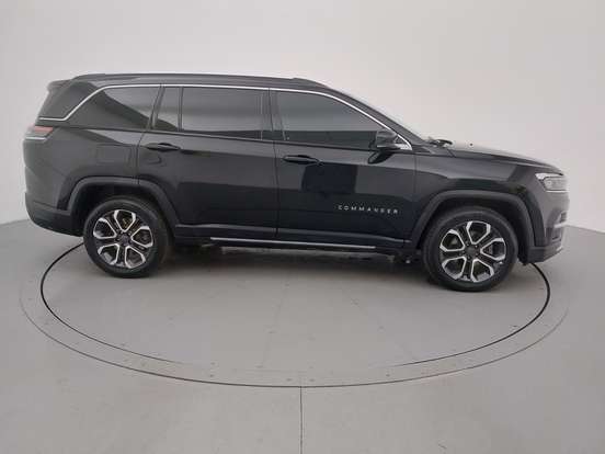 JEEP-COMMANDER-2024