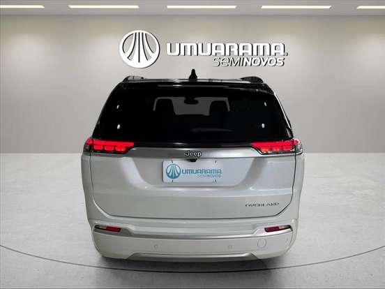 JEEP-COMMANDER-2024