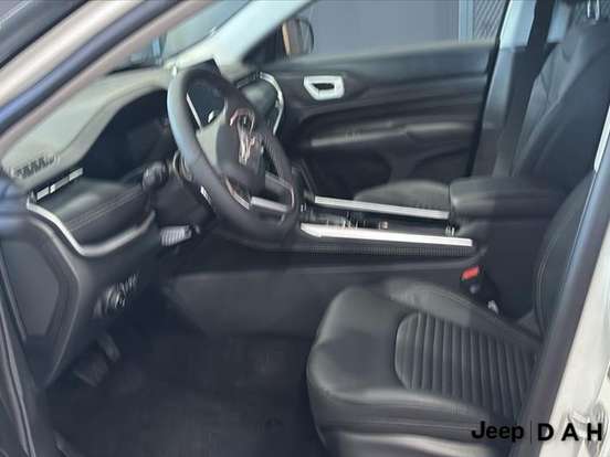 JEEP-COMMANDER-1.3 T270 TURBO FLEX LONGITUDE AT6 JEEP-COMMANDER-2026