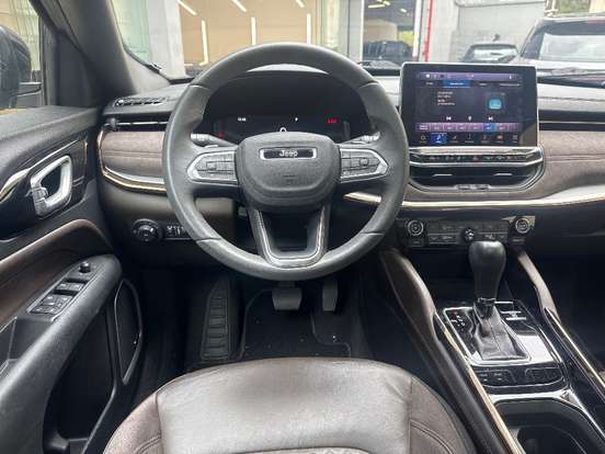 JEEP-COMMANDER-1.3 T270 TURBO FLEX OVERLAND AT6 JEEP-COMMANDER-2022