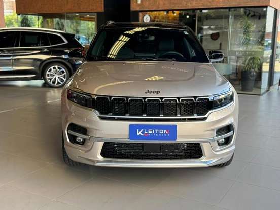 JEEP-COMMANDER-2024