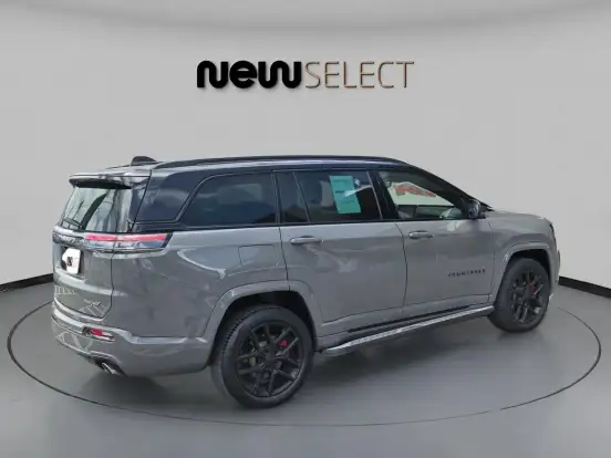 JEEP-COMMANDER-2.0 HURRICANE 4 TURBO GASOLINA BLACKHAWK AT9 JEEP-COMMANDER-2024