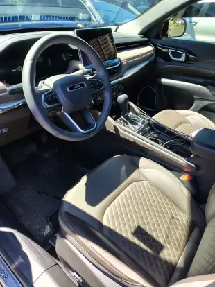 JEEP-COMMANDER-2024
