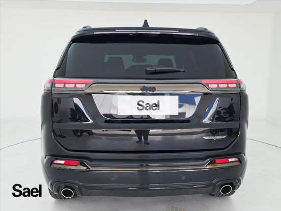 JEEP-COMMANDER-2024