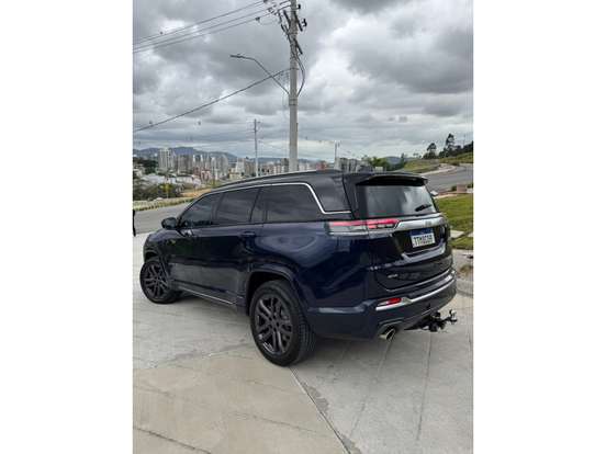 JEEP-COMMANDER-2.0 HURRICANE 4 TURBO GASOLINA OVERLAND AT9 JEEP-COMMANDER-2025