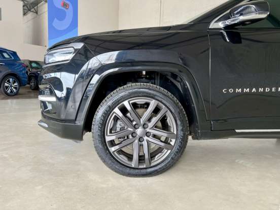 JEEP-COMMANDER-2.0 HURRICANE 4 TURBO GASOLINA OVERLAND AT9 JEEP-COMMANDER-2024