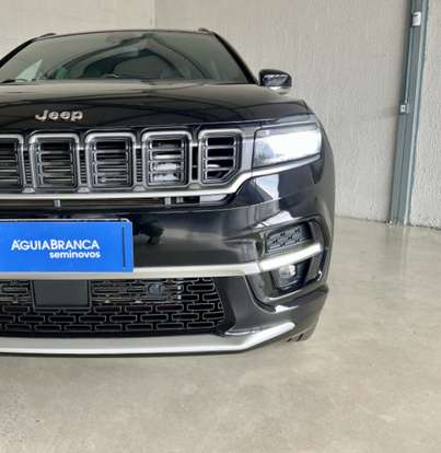 JEEP-COMMANDER-2024