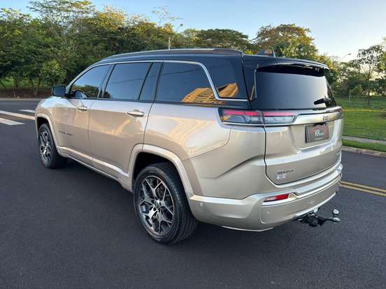 JEEP-COMMANDER-2.0 TD380 TURBO DIESEL OVERLAND AT9 JEEP-COMMANDER-2023