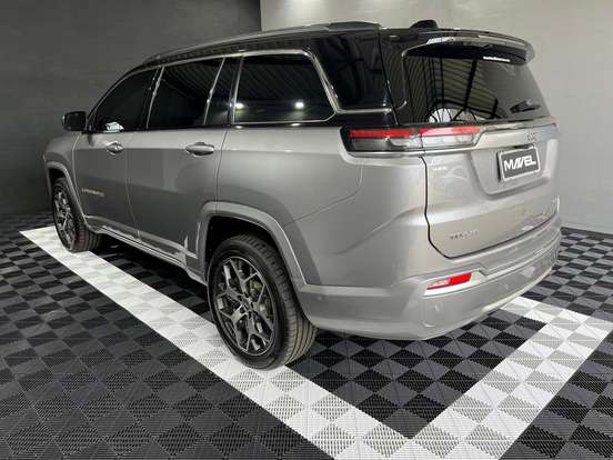 JEEP-COMMANDER-2022
