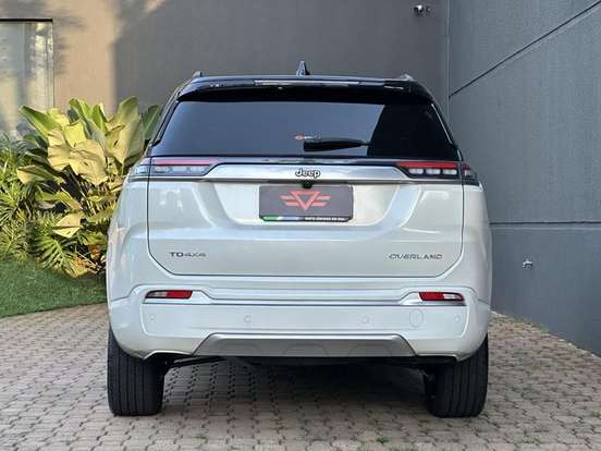 JEEP-COMMANDER-2024