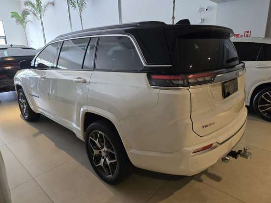 JEEP-COMMANDER-2.0 TD380 TURBO DIESEL OVERLAND AT9 JEEP-COMMANDER-2021