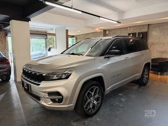 JEEP-COMMANDER-2022