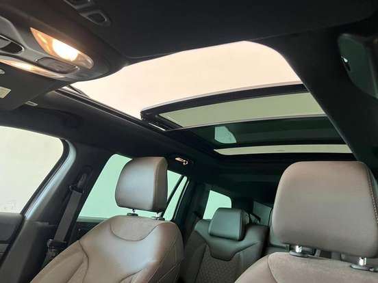 JEEP-COMMANDER-2025