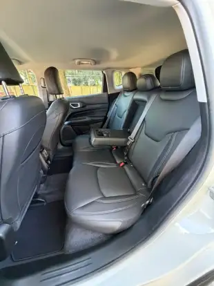 JEEP-COMPASS-2023