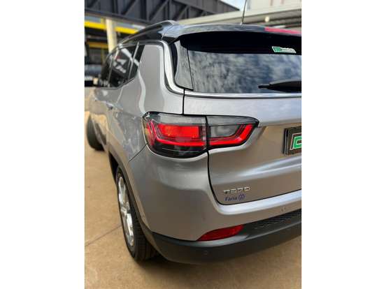 JEEP-COMPASS-2022