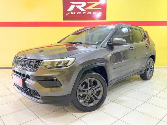 JEEP COMPASS 1.3 T270 TURBO FLEX LONGITUDE AT6