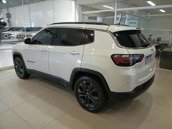JEEP-COMPASS-2025