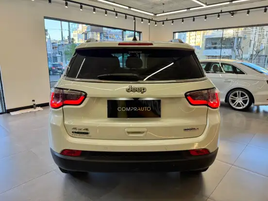 JEEP-COMPASS-2.0 16V DIESEL LONGITUDE 4X4 AUTOMÁTICO JEEP-COMPASS-2017
