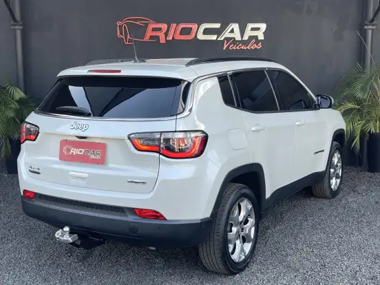 JEEP-COMPASS-2.0 16V DIESEL LONGITUDE 4X4 AUTOMÁTICO JEEP-COMPASS-2020